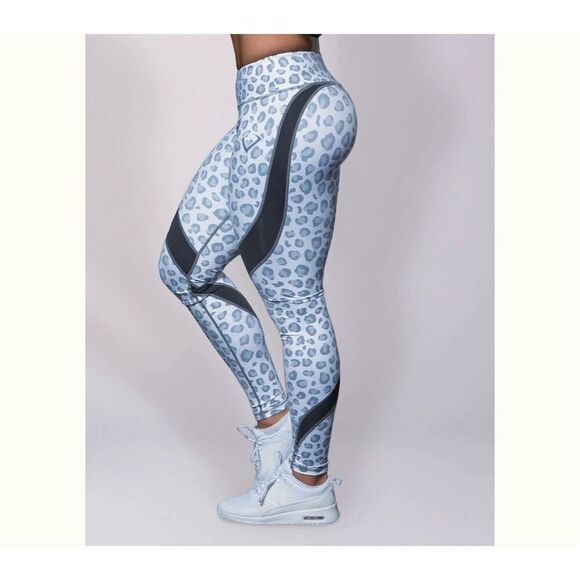 Violate the Dress Code White Leopard Leggings in White/Gray Size Small - Picture 3 of 6